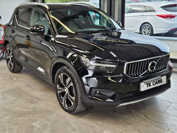 Volvo XC40 SUV, Petrol Hybrid, 2021, Black