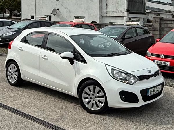 Kia Rio Hatchback, Petrol, 2012, White