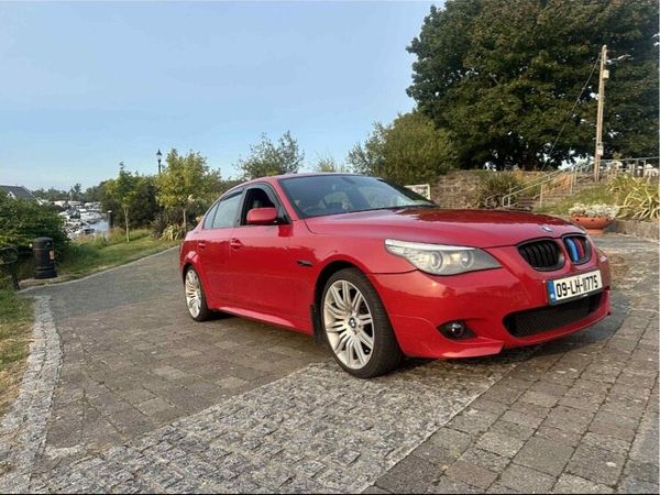 BMW 5-Series Saloon, Diesel, 2009, Red