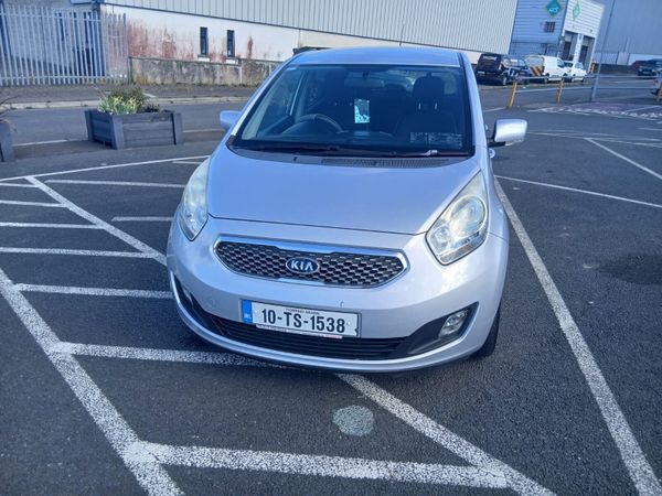 Kia Venga MPV, Diesel, 2010, Silver