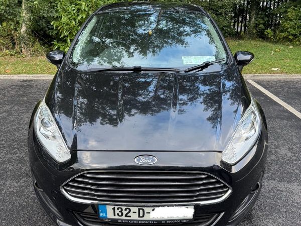 Ford Fiesta Hatchback, Petrol, 2013, Black