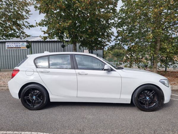 BMW 1-Series Hatchback, Petrol, 2014, White
