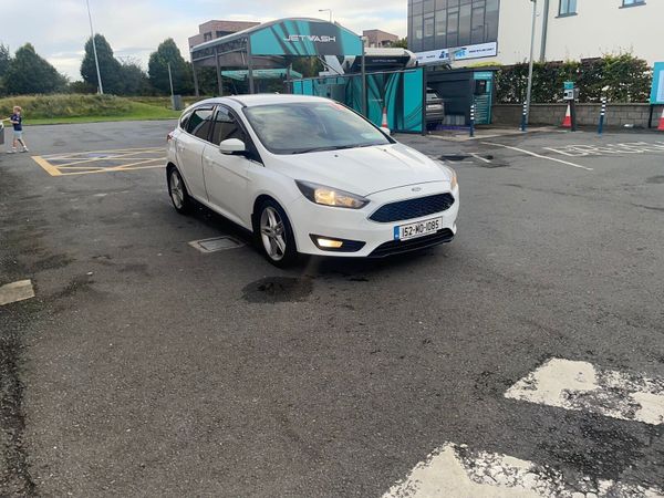Ford Focus Hatchback, Diesel, 2015, White