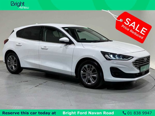 Ford Focus Hatchback, Petrol, 2023, White
