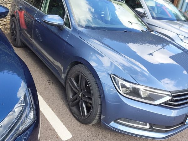 Volkswagen Passat Saloon, Diesel, 2016, Blue