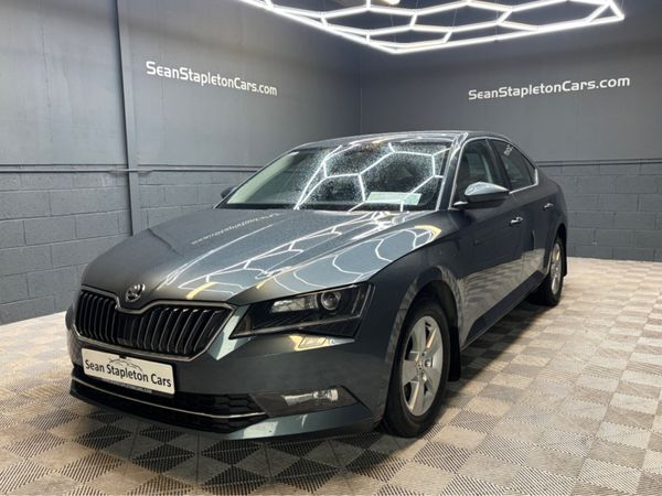 Skoda Superb Hatchback, Diesel, 2019, Grey