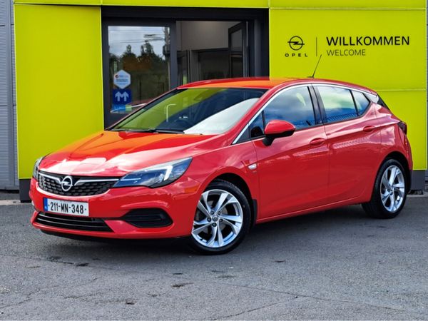 Opel Astra Hatchback, Diesel, 2021, Red