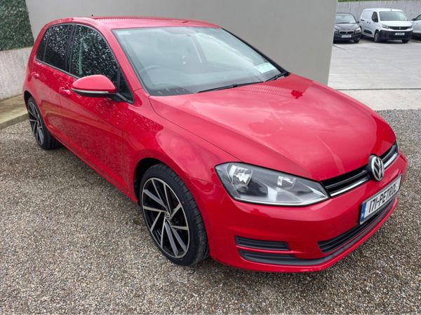 Volkswagen Golf Hatchback, Petrol, 2017, Red