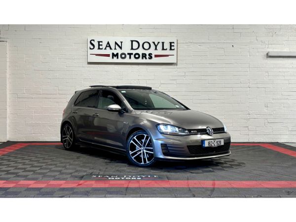 Volkswagen Golf Hatchback, Diesel, 2016, Grey