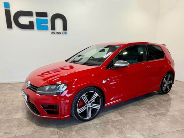 Volkswagen Golf , Petrol, 2016, Red