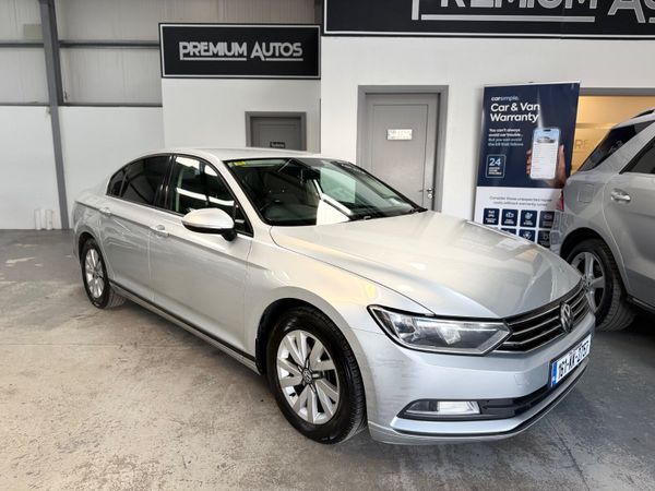 Volkswagen Passat Saloon, Diesel, 2016, Silver