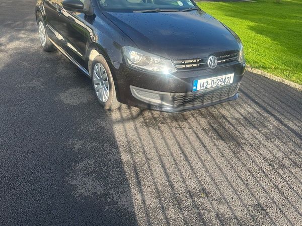 Volkswagen Polo Hatchback, Petrol, 2014, Black