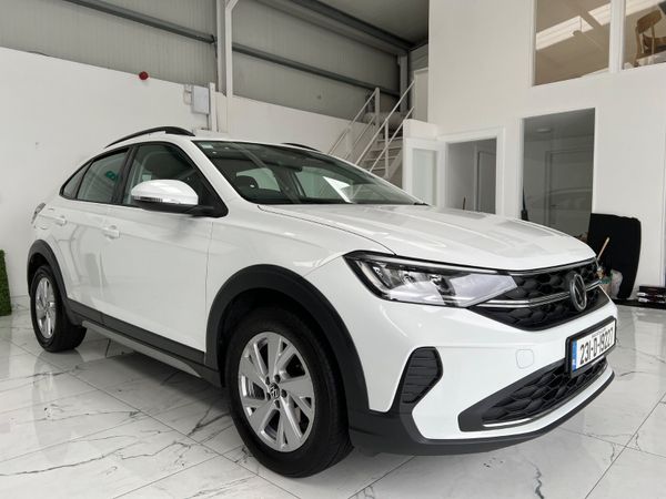 Volkswagen Taigo Estate/Jeep, Petrol, 2023, White