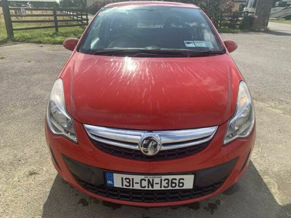 Vauxhall Corsa Hatchback, Petrol, 2013, Red
