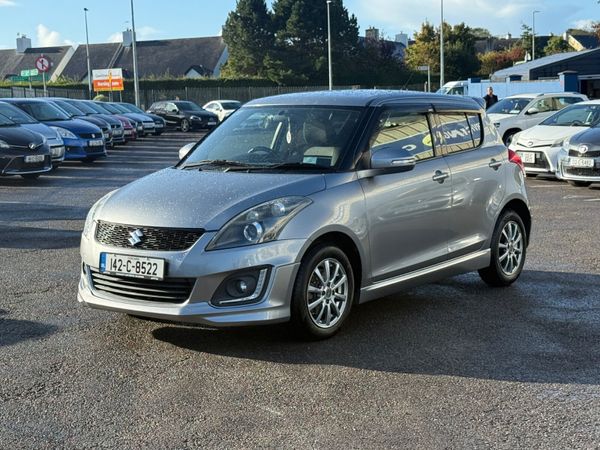 Suzuki Swift Hatchback, Petrol, 2014, Silver
