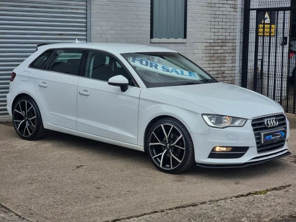Audi A3 Hatchback, Diesel, 2015, White
