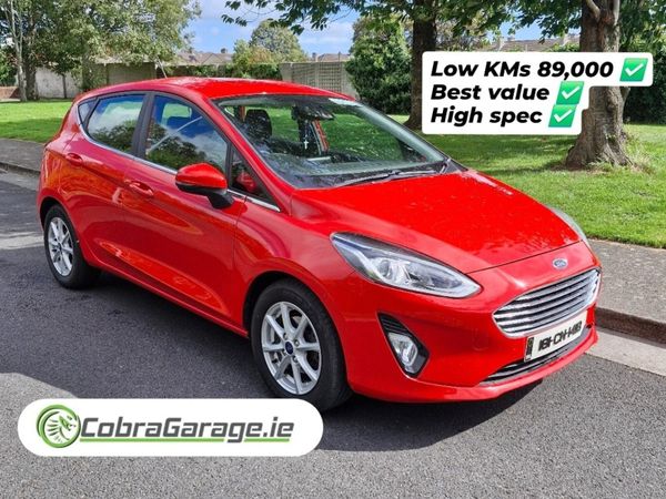 Ford Fiesta Hatchback, Petrol, 2018, Red