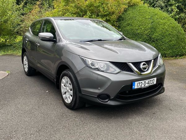 Nissan Qashqai SUV, Diesel, 2017, Grey