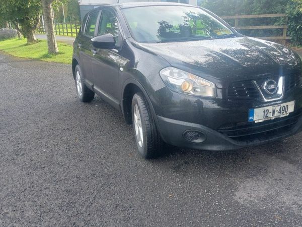 Nissan Qashqai Hatchback, Diesel, 2012, Black