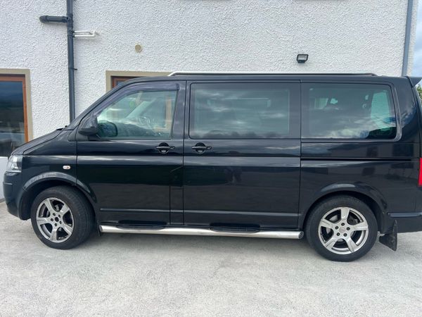 Volkswagen Shuttle MPV, Diesel, 2014, Black