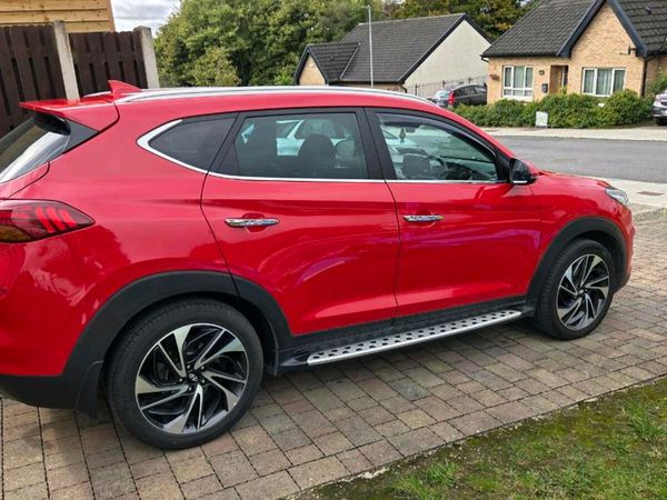 Hyundai Tucson SUV, Diesel, 2019, Red