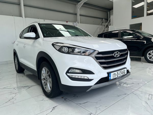 Hyundai Tucson SUV, Diesel, 2017, White