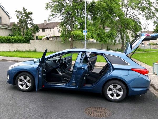 Hyundai i40 Estate, Diesel, 2012, Blue