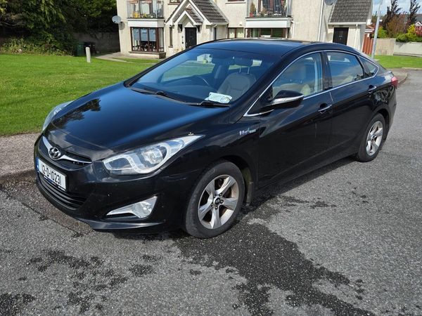 Hyundai i40 Saloon, Diesel, 2012, Black