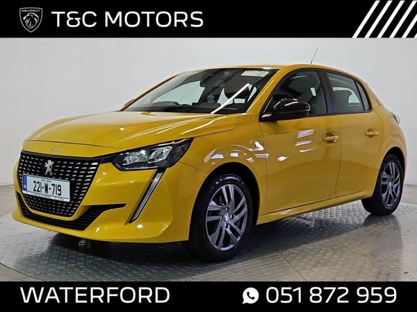 Peugeot 208 Hatchback, Petrol, 2022, Yellow