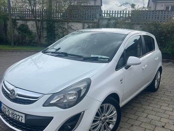 Vauxhall Corsa Hatchback, Diesel, 2013, White