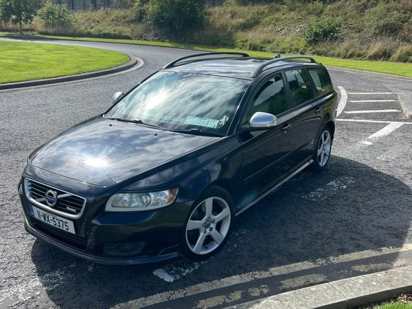 Volvo V50 Estate, Diesel, 2011, Black