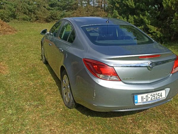 Opel Insignia Saloon, Diesel, 2011, Silver