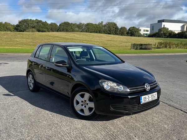 Volkswagen Golf Hatchback, Petrol, 2009, Black