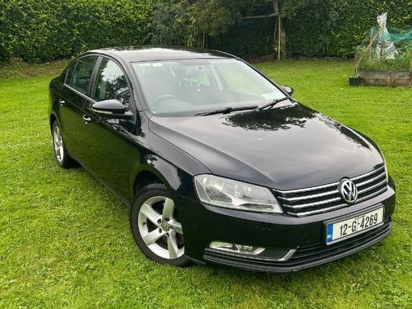 Volkswagen Passat Saloon, Diesel, 2012, Black
