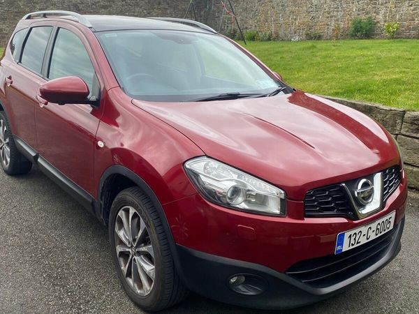 Nissan Qashqai+2 MPV, Diesel, 2013, Red
