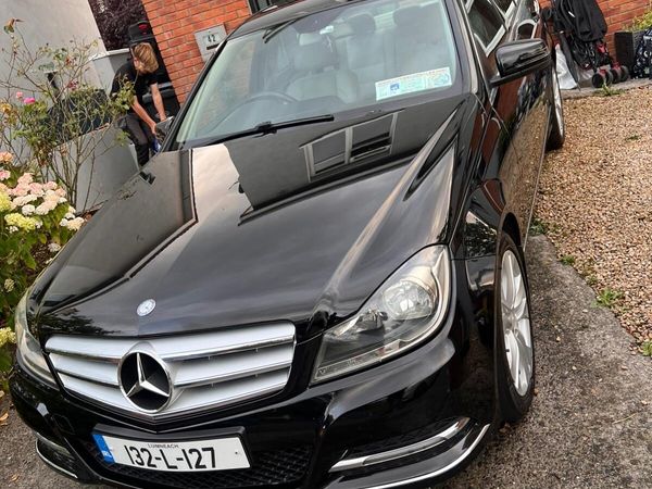 Mercedes-Benz C-Class Saloon, Diesel, 2013, Black