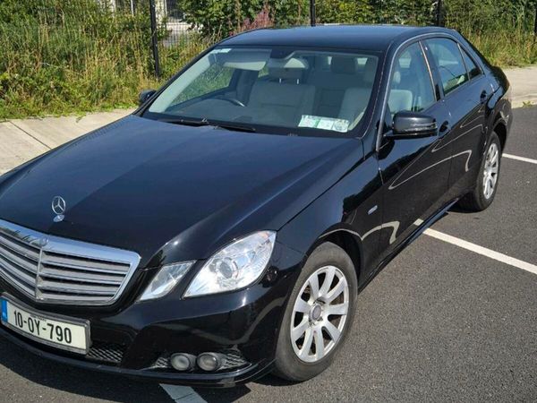 Mercedes-Benz E-Class Saloon, Diesel, 2010, Black