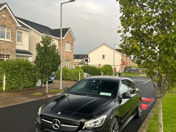 Mercedes-Benz CLA Estate, Diesel, 2017, Black