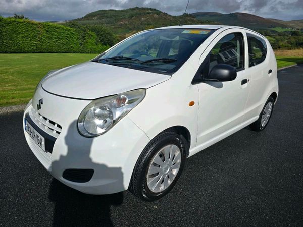 Suzuki Alto Hatchback, Petrol, 2014, White
