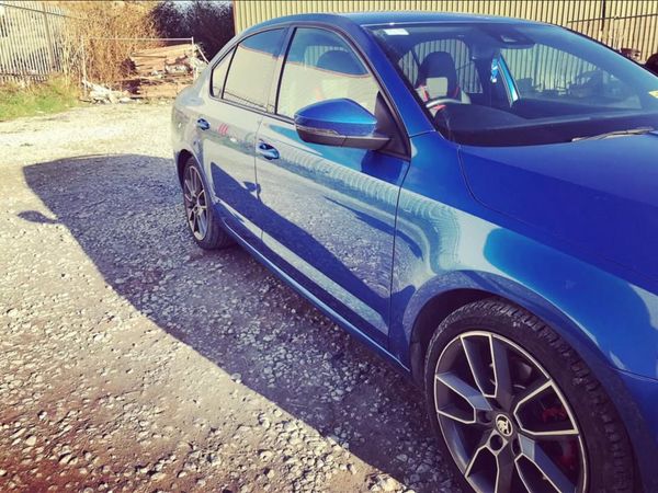 Skoda Octavia Hatchback, Diesel, 2016, Blue