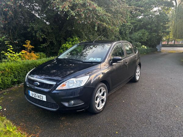 Ford Focus Hatchback, Petrol, 2011, Black