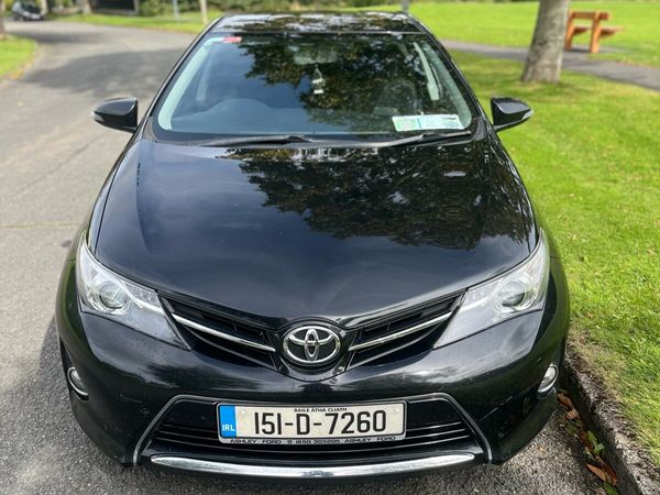 Toyota Auris MPV, Petrol, 2015, Black