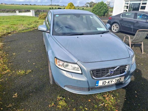 Volvo S40 Saloon, Diesel, 2010, Blue
