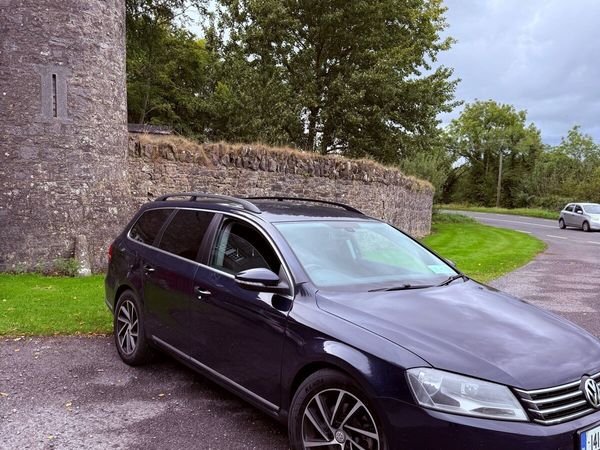 Volkswagen Passat Estate, Diesel, 2014, Blue