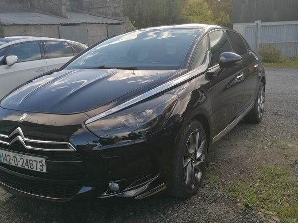 DS Automobiles DS 5 Hatchback, Diesel, 2014, Black