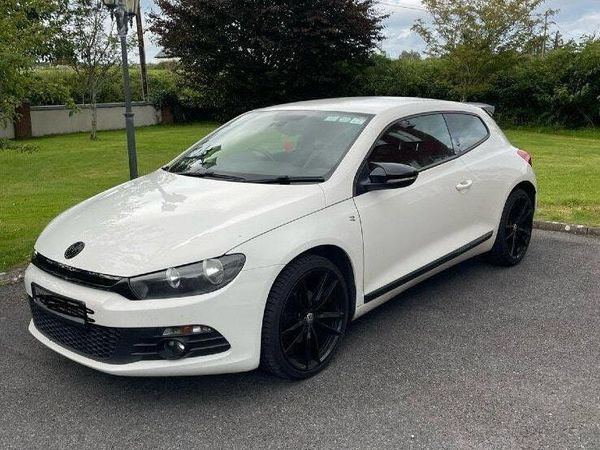 Volkswagen Scirocco Hatchback, Diesel, 2012, White