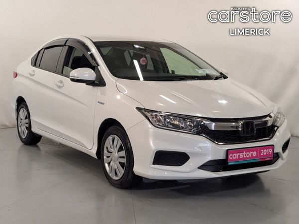 Honda Grace Saloon, Petrol Hybrid, 2019, 