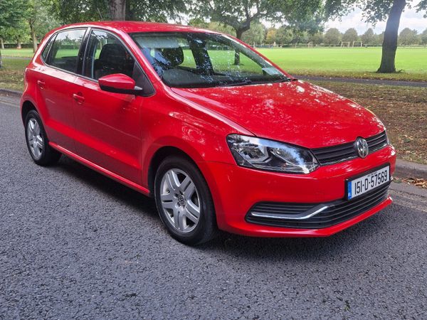 Volkswagen Polo Hatchback, Petrol, 2015, Red