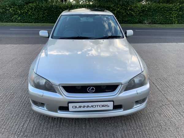 Lexus IS Saloon, Petrol, 2004, Silver