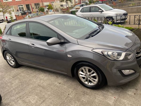 Hyundai i30 Hatchback, Diesel, 2013, Grey